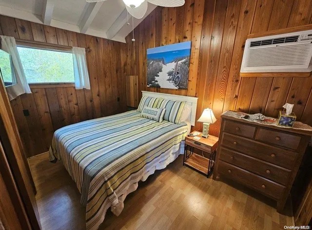 $6,000 | 892 Evergreen Walk, Ocean Beach, NY 11770