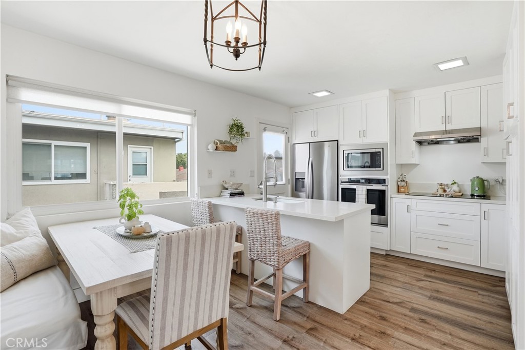 1228 Rutland Road, Unit 6 Newport Beach, CA 92660 - Photo 7 of 21