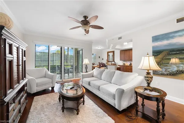$739,000 | 1015 Sandpiper Street, Unit D105, Naples, FL 34102