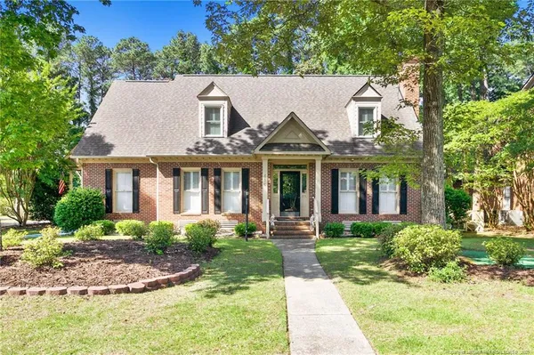 $525,000 | 616 Levenhall Drive, Fayetteville, NC 28314