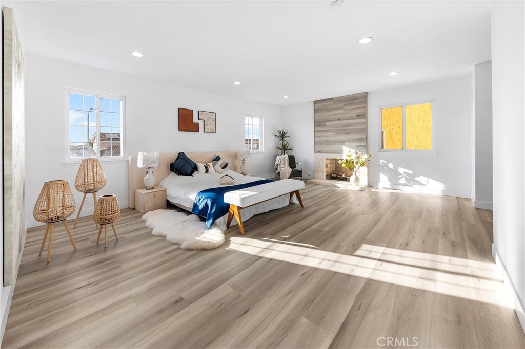 550 Great Bend Drive Diamond Bar, CA 91765 - Photo 17 of 41 a living room with furniture and wooden floor