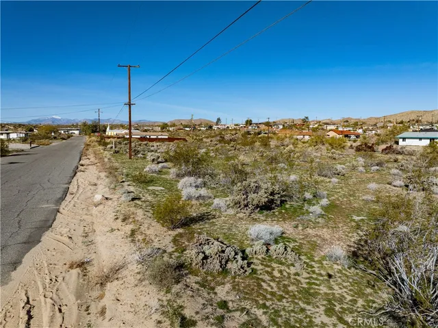 $40,000 | 61954 Plaza Road, Joshua Tree, CA 92252