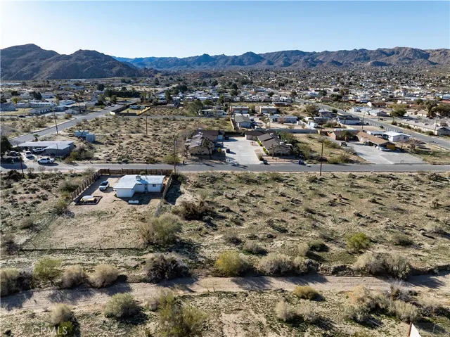 $40,000 | 61954 Plaza Road, Joshua Tree, CA 92252