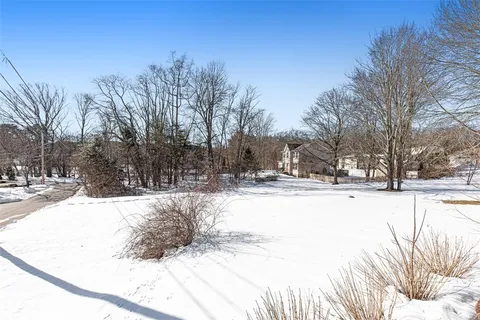 $499,000 | 26 Country Hill Road, Cumberland, RI 02864