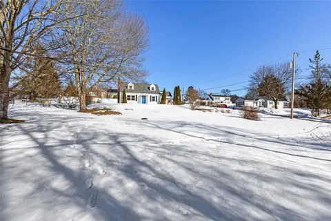 $499,000 | 26 Country Hill Road, Cumberland, RI 02864