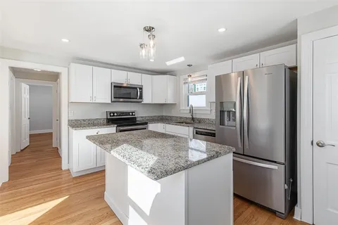 $499,000 | 26 Country Hill Road, Cumberland, RI 02864