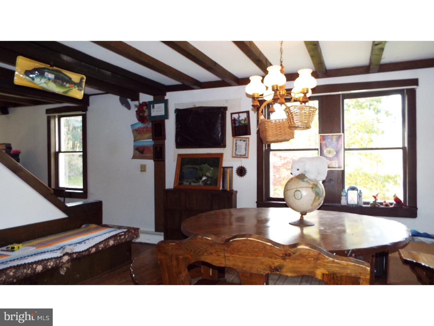 62 Bridge Road Hegins, PA 17938 - Photo 8 of 21 Breakfast Room