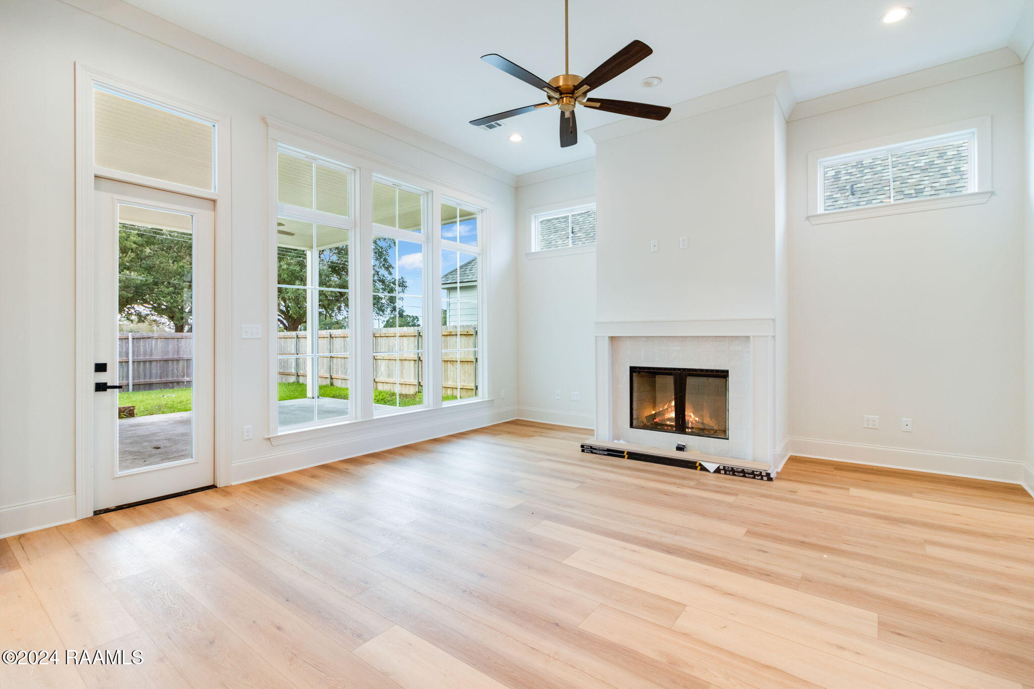 304 Sunshine Rise Drive Broussard, LA 70518 - Photo 5 of 28 3-web-or-mls-304 Sunshine Rise Dr-3