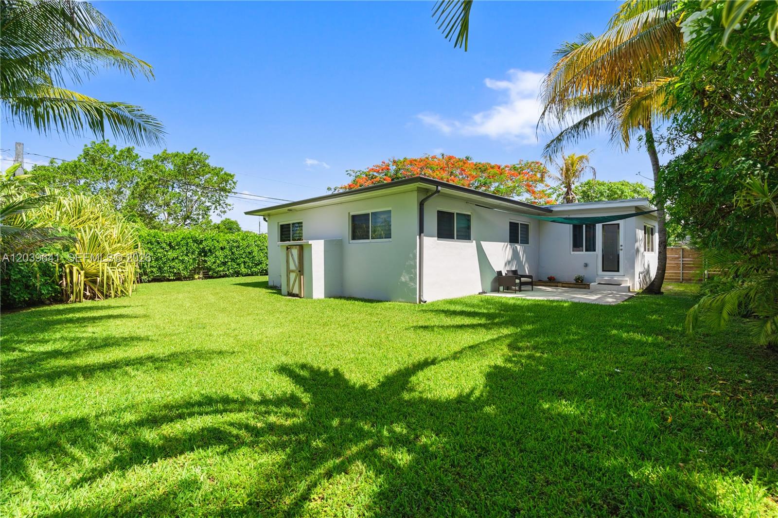 5790 Southwest 3rd Street Miami, FL 33144 - Photo 10 of 50
