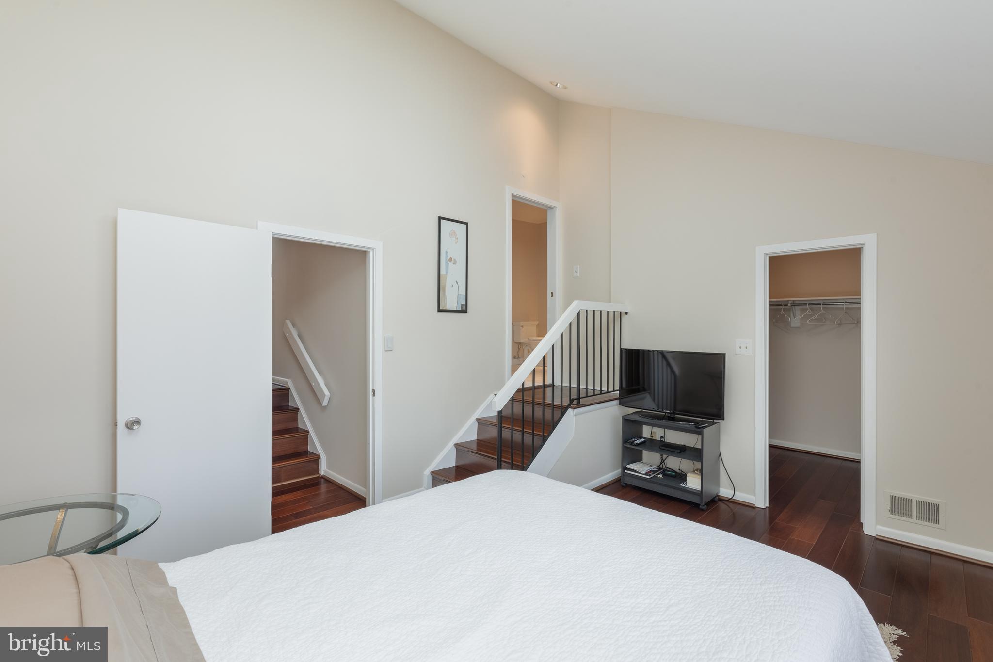 11030 Thrush Ridge Road Reston, VA 20191 - Photo 26 of 56
