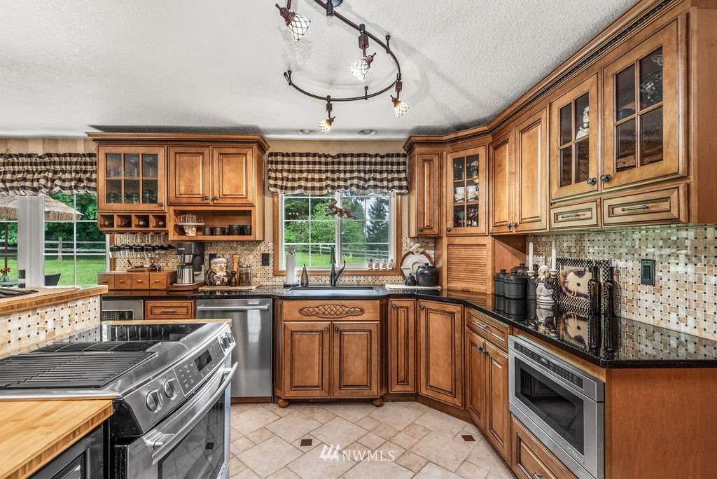 119 Ness Road Castle Rock, WA 98611 - Photo 9 of 27 Gallery Image 9