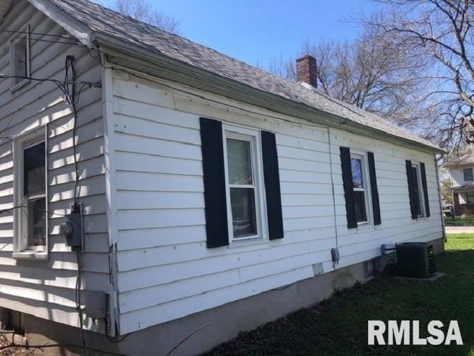 1520 South 7th Street Springfield, IL 62703 - Photo 4 of 4