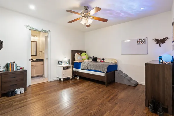 $7,500 | 3504 Speedway, Unit A&B, Austin, TX 78705