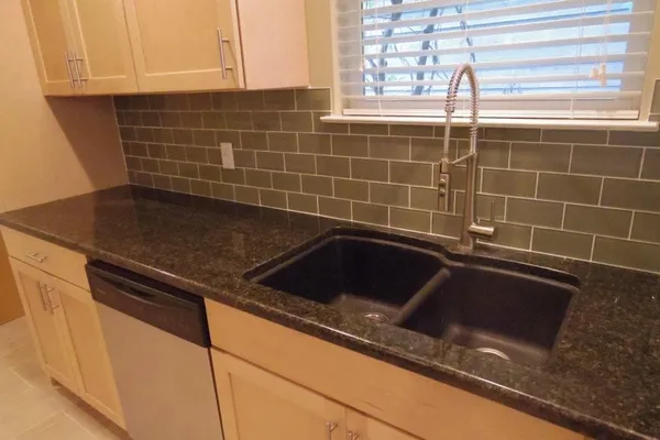 $7,500 | 3504 Speedway, Unit A&B, Austin, TX 78705