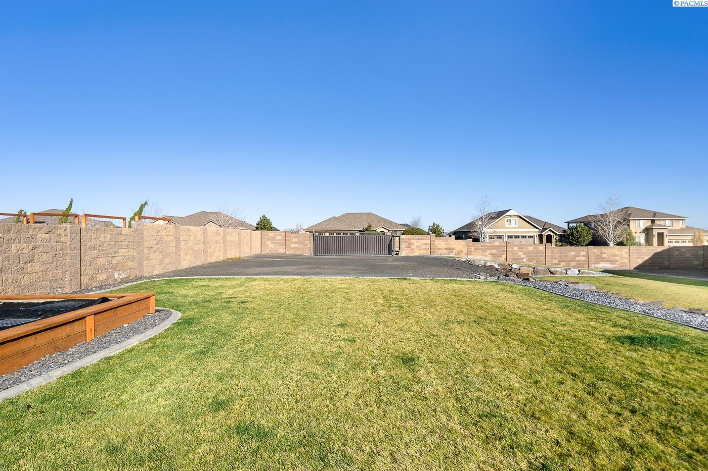 17439 South Fairview Loop Kennewick, WA 99338 - Photo 28 of 30 Gallery Image 28