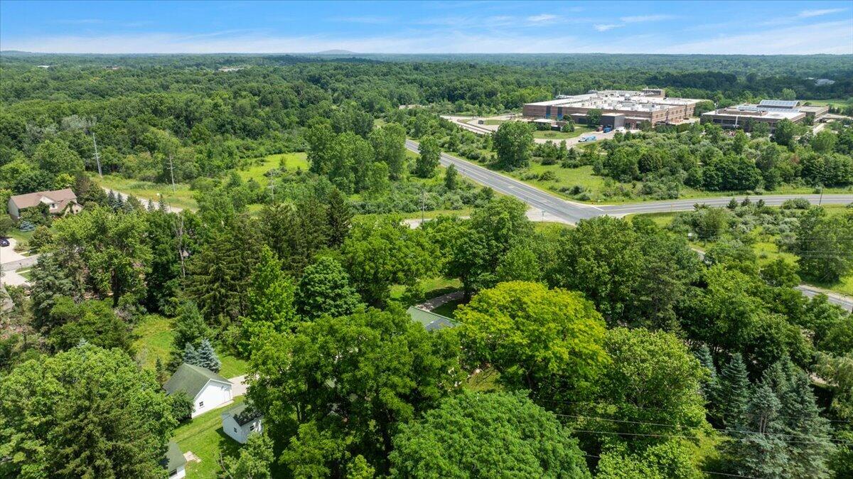 1575 Earhart Road Ann Arbor, MI 48105 - Photo 57 of 60 026-1575 Earhart-26