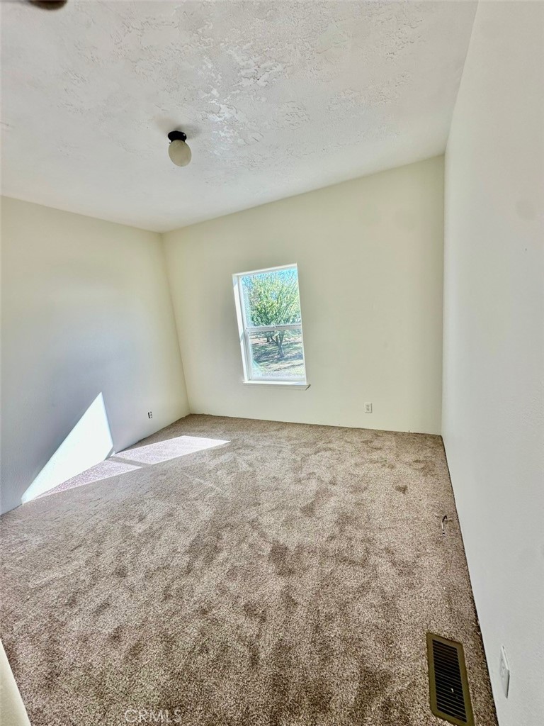 9581 Jones Durham, CA 95938 - Photo 17 of 29