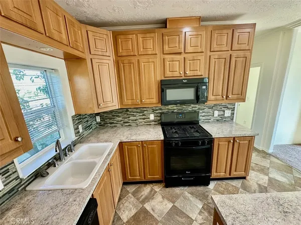 $575,000 | 9581 Jones, Durham, CA 95938