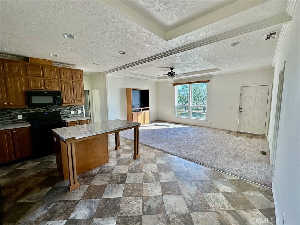 9581 Jones Durham, CA 95938 - Photo 9 of 29