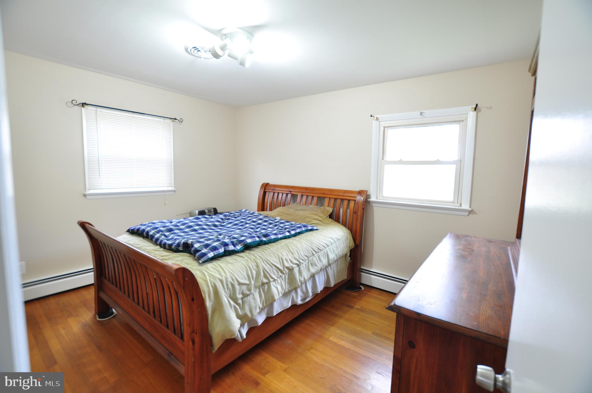 7909 Rocky Road Gaithersburg, MD 20882 - Photo 20 of 31 Master Bedroom!