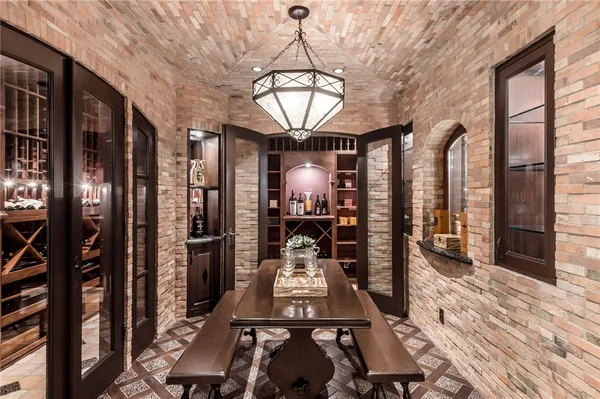 $18,900,000 | 500 North Poinsettia Avenue, Manhattan Beach, CA 90266