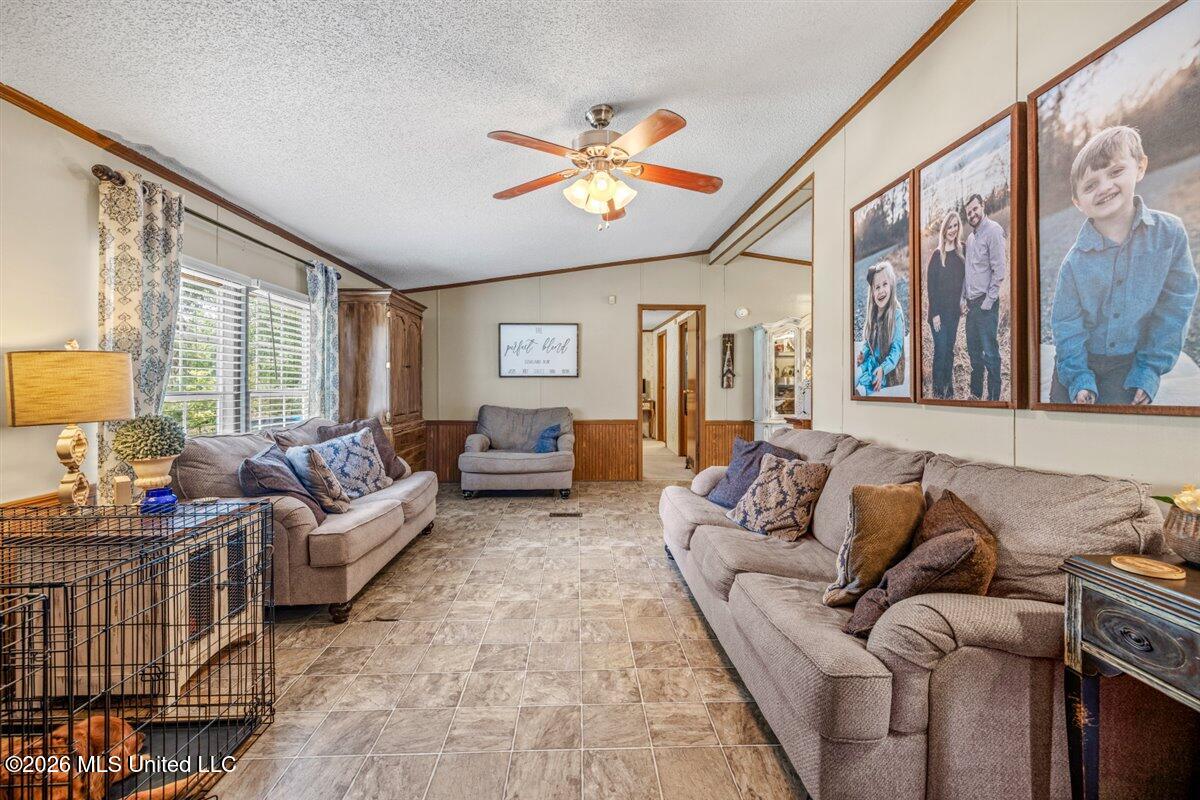452 Hudson Road Sardis, MS 38666 - Photo 4 of 44 26-R5C_6972