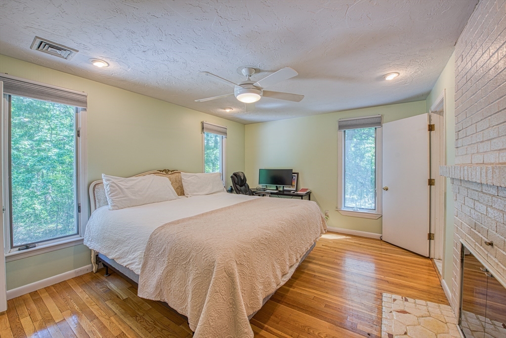 54 Barefoot Hill Road Sharon, MA 02067 - Photo 15 of 26