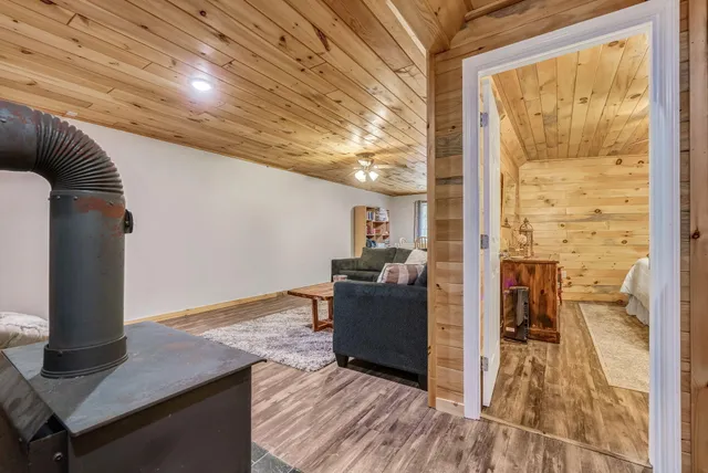 $649,000 | 89 Boot Cove Lane, Winthrop, ME 04364