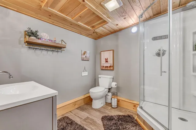 $649,000 | 89 Boot Cove Lane, Winthrop, ME 04364