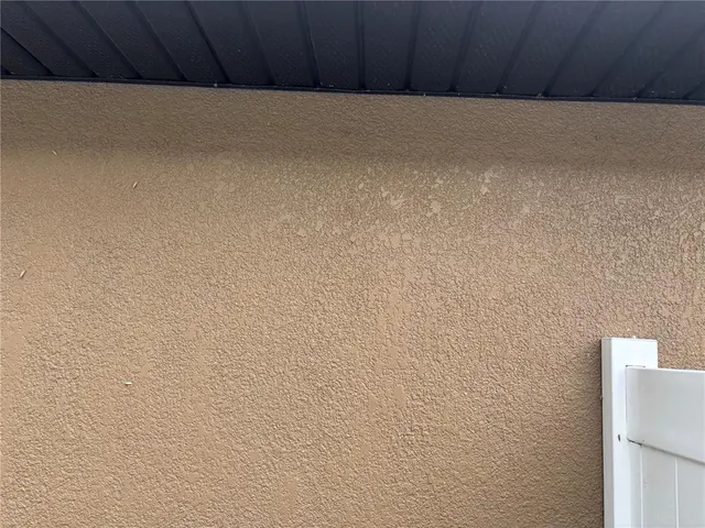 a view of a utility room