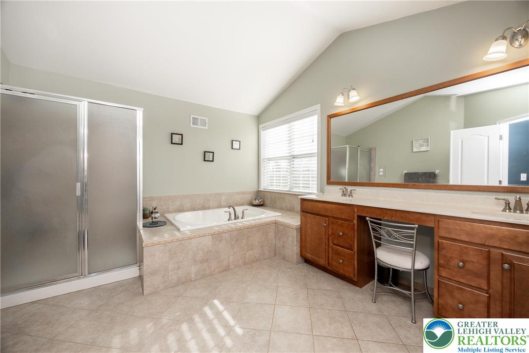 7266 Cedar Road Lower Macungie Township, PA 18062 - Photo 24 of 48