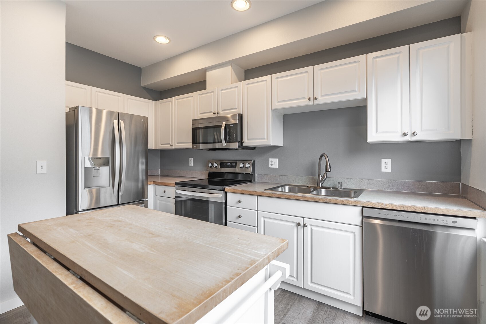 13400 Dumas Road, Unit G4 Mill Creek, WA 98012 - Photo 13 of 40