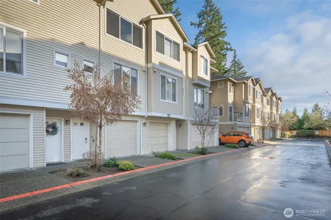 $409,950 | 13400 Dumas Road, Unit G4, Mill Creek, WA 98012