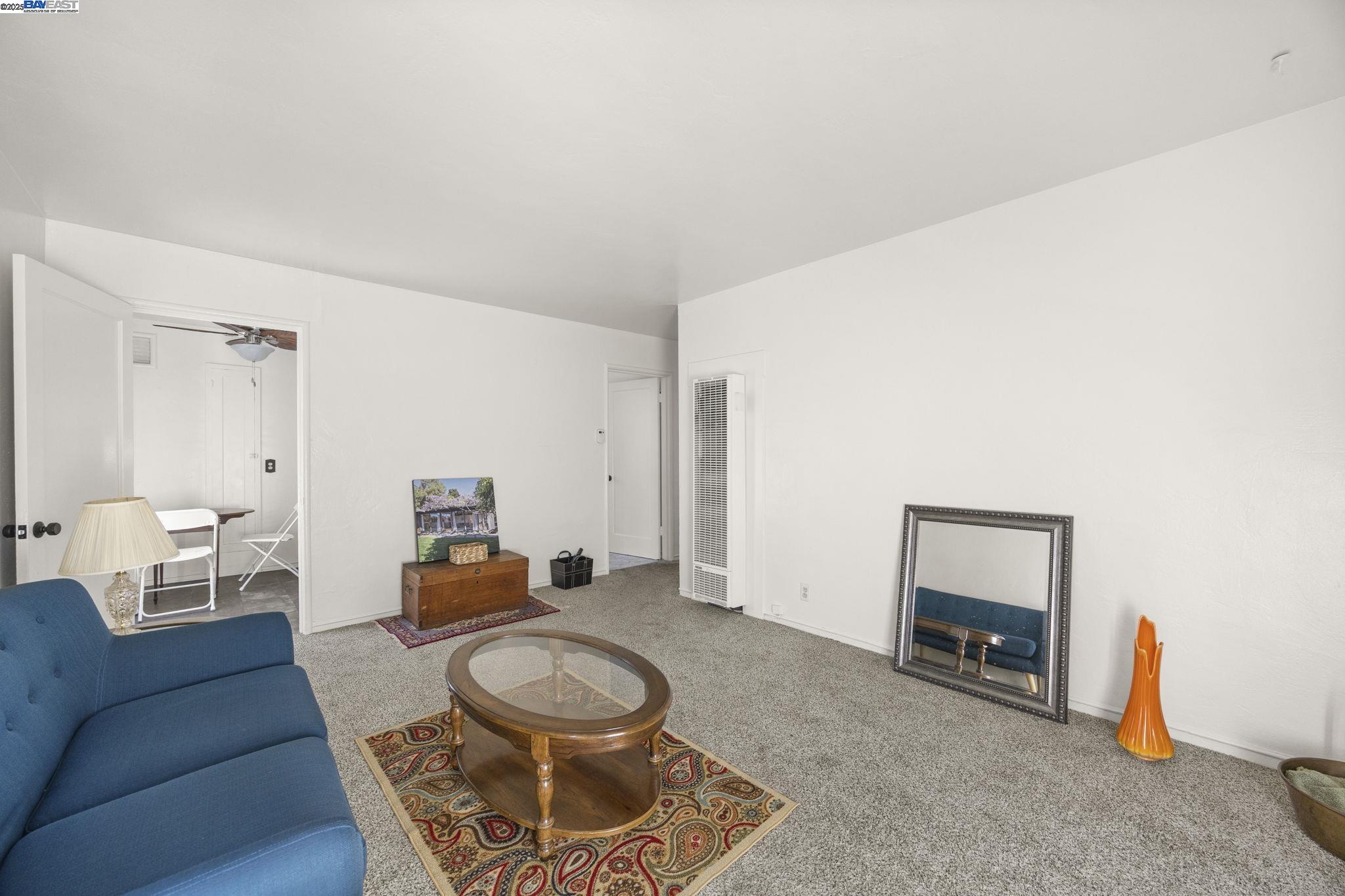 2790 Sacramento Street Berkeley, CA 94702 - Photo 3 of 18