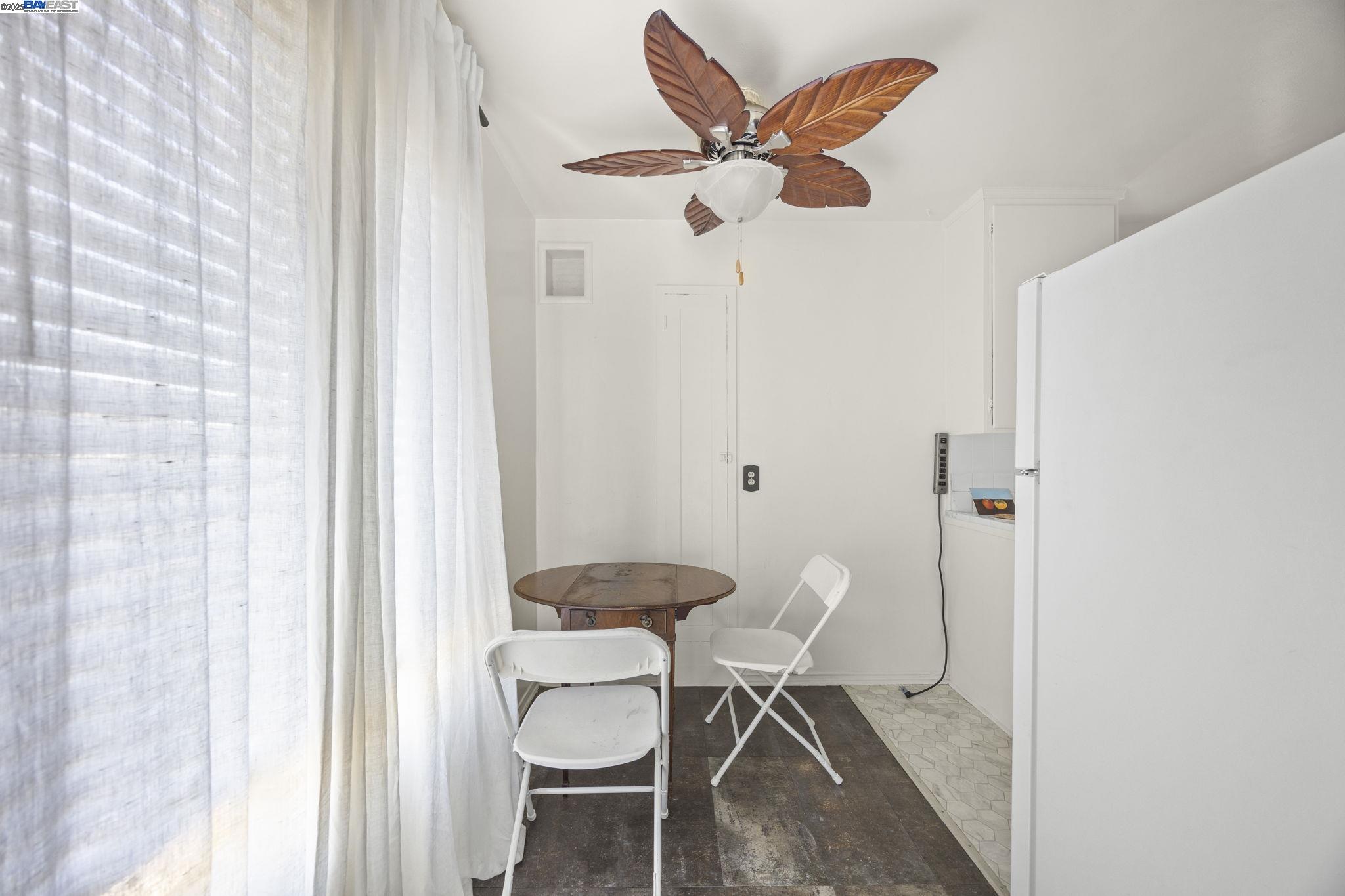 2790 Sacramento Street Berkeley, CA 94702 - Photo 4 of 18