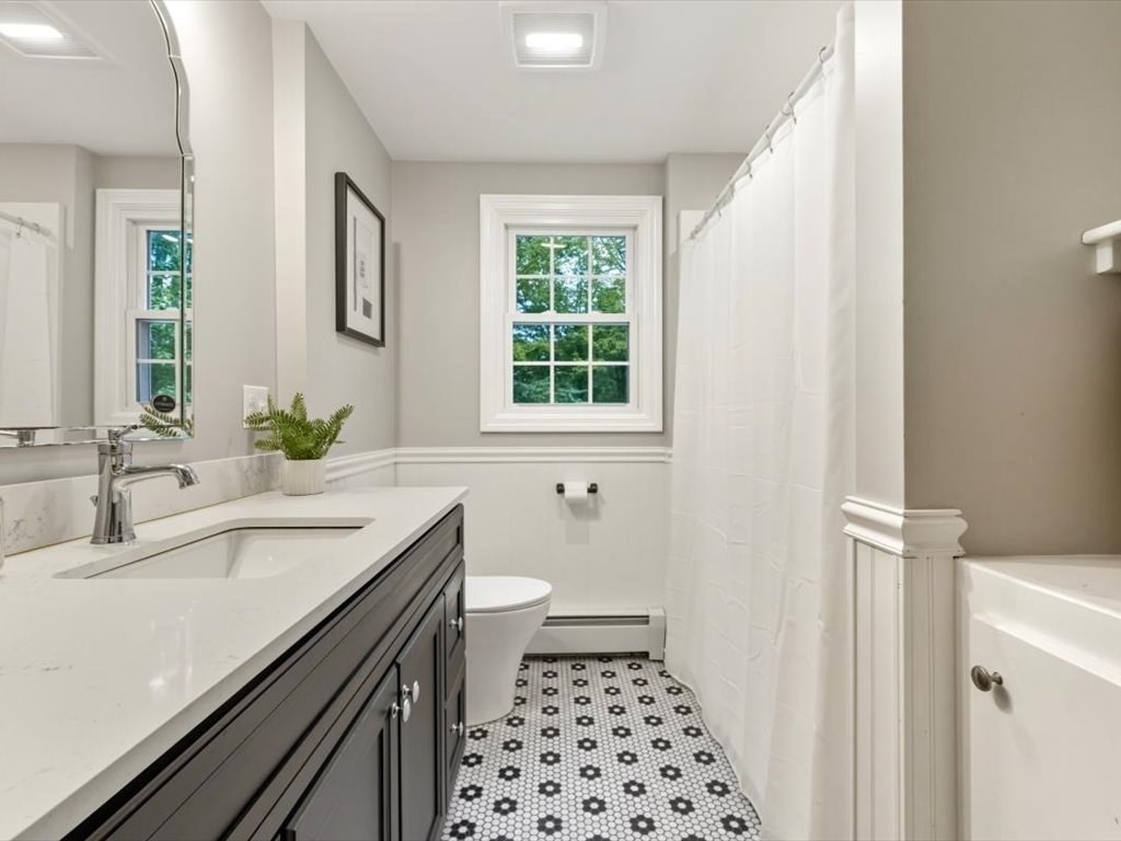 81 Dodge Road Sutton, MA 01590 - Photo 11 of 38