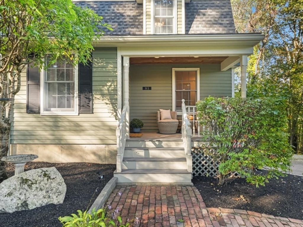 81 Dodge Road Sutton, MA 01590 - Photo 2 of 38