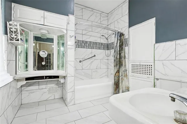 $549,900 | 800 Barataria Boulevard, Marrero, LA 70072