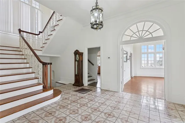 $549,900 | 800 Barataria Boulevard, Marrero, LA 70072