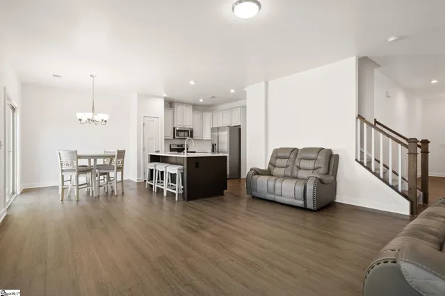 $310,680 | 509 Martin Crk Drive, Simpsonville, SC 29680