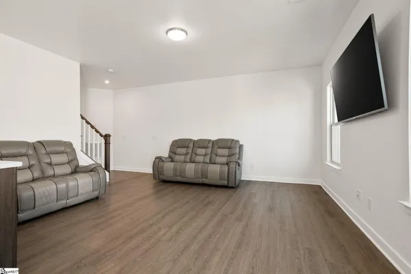 $305,680 | 509 Martin Crk Drive, Simpsonville, SC 29680