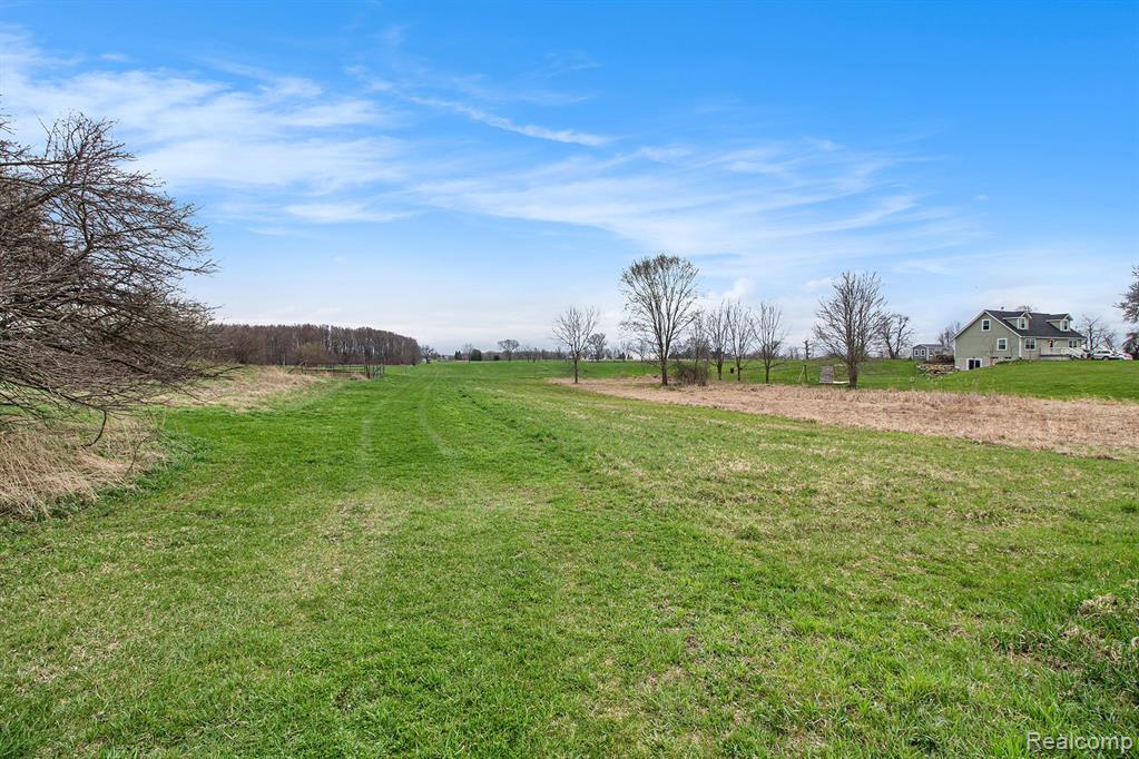 2 Mohrle Road Fowlerville, MI 48836 - Photo 16 of 18