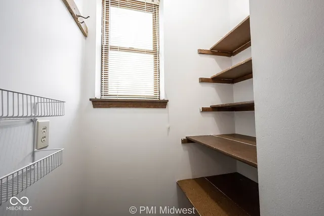 $649 | 3707 North Meridian Street, Unit 2B, Indianapolis, IN 46208