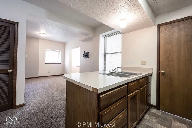 $649 | 3707 North Meridian Street, Unit 2B, Indianapolis, IN 46208