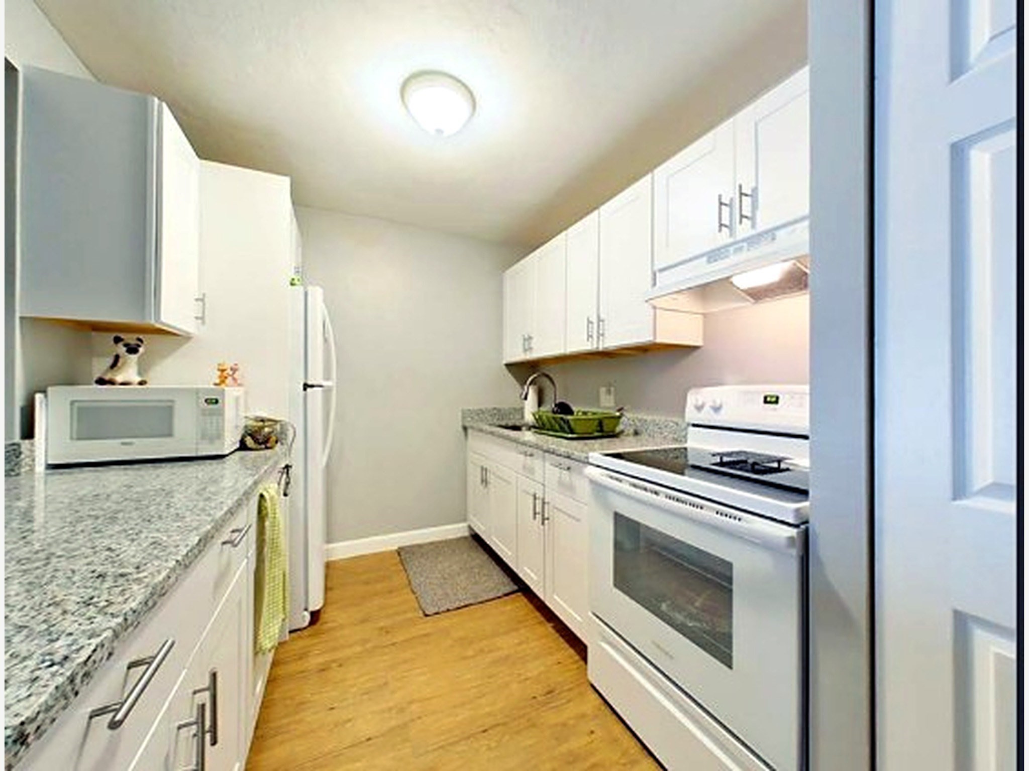 33 Prospect Street, Unit 301 Fall River, MA 02720 - Photo 4 of 16 Gallery Image 4