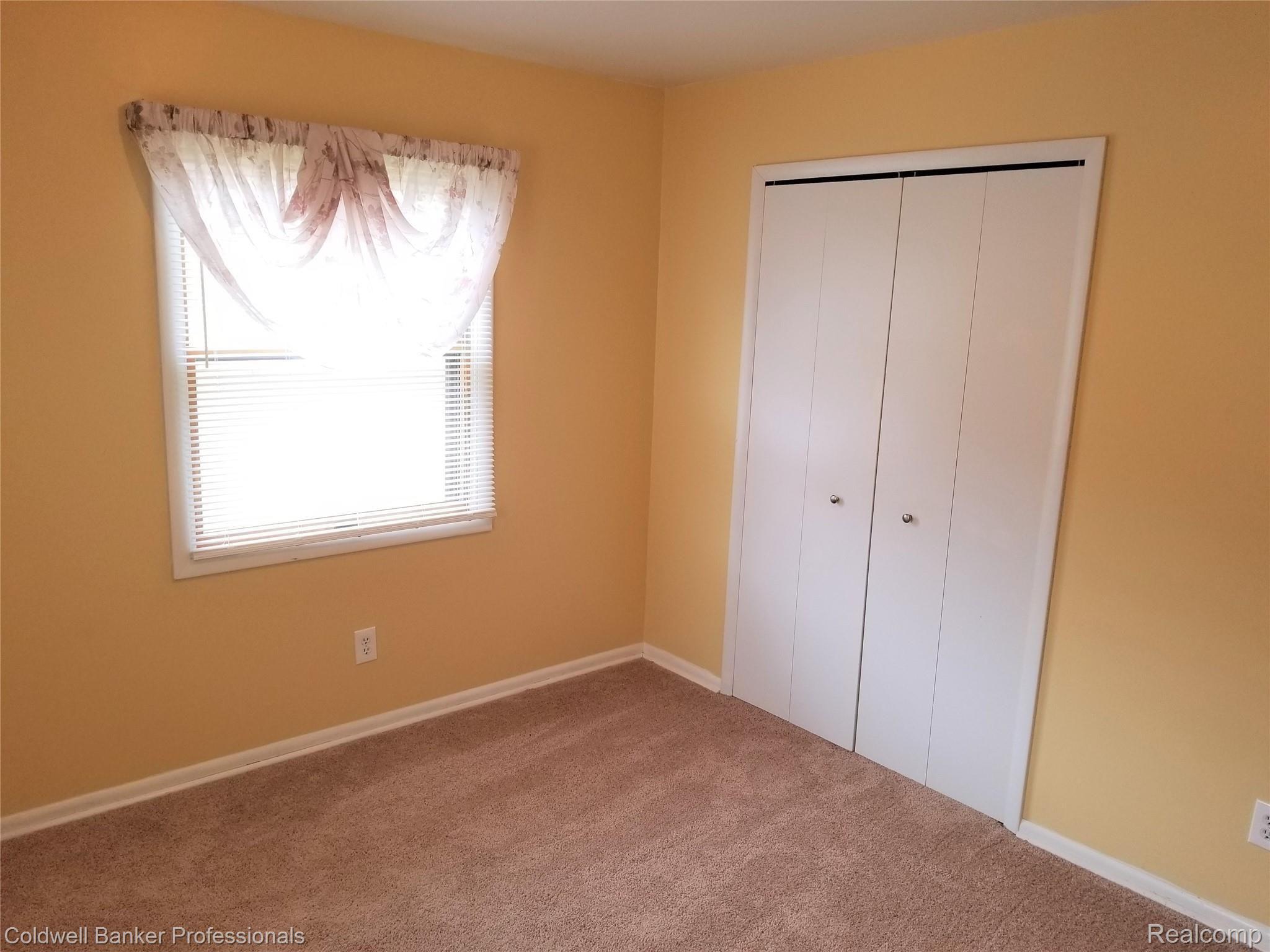 2040 Hasler Lake Road Lapeer, MI 48446 - Photo 31 of 38 Bedroom #2