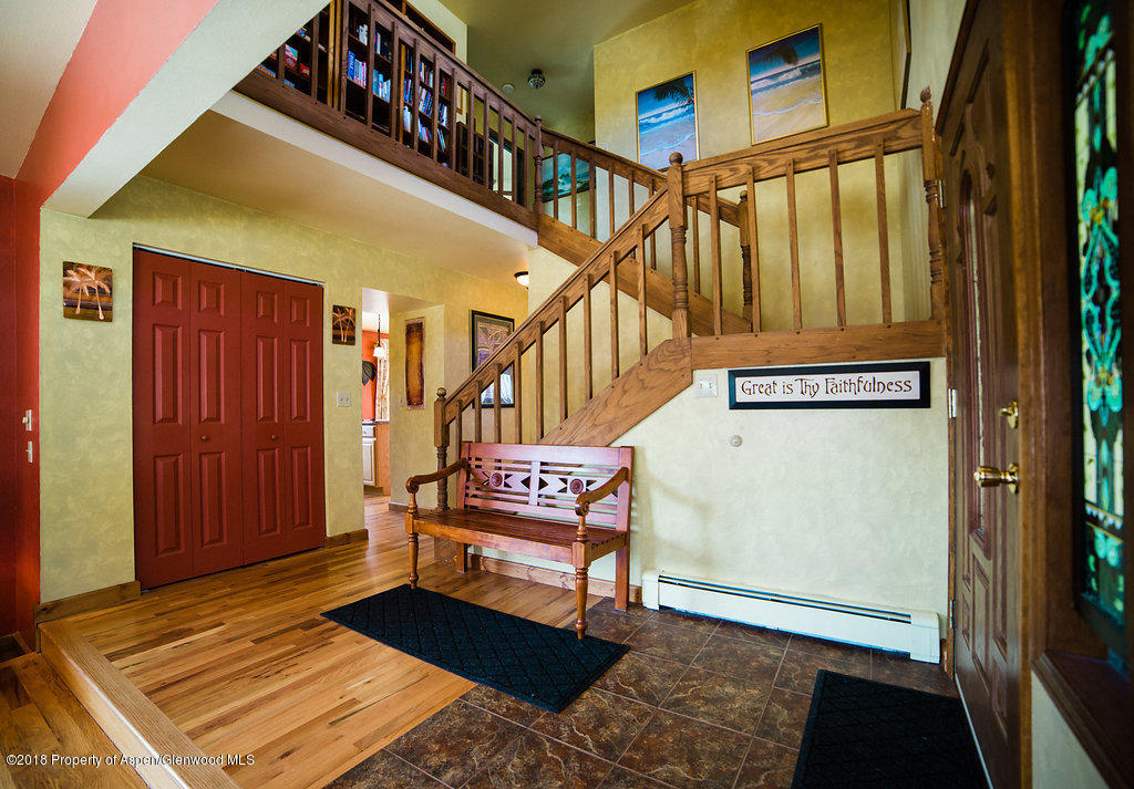 entry/stairwell