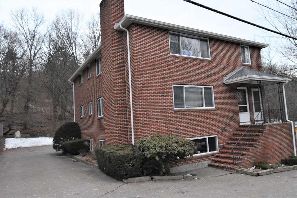 151 Overland Road, Unit 2 Waltham, MA 02451 - Photo 1 of 15 Gallery Image 1