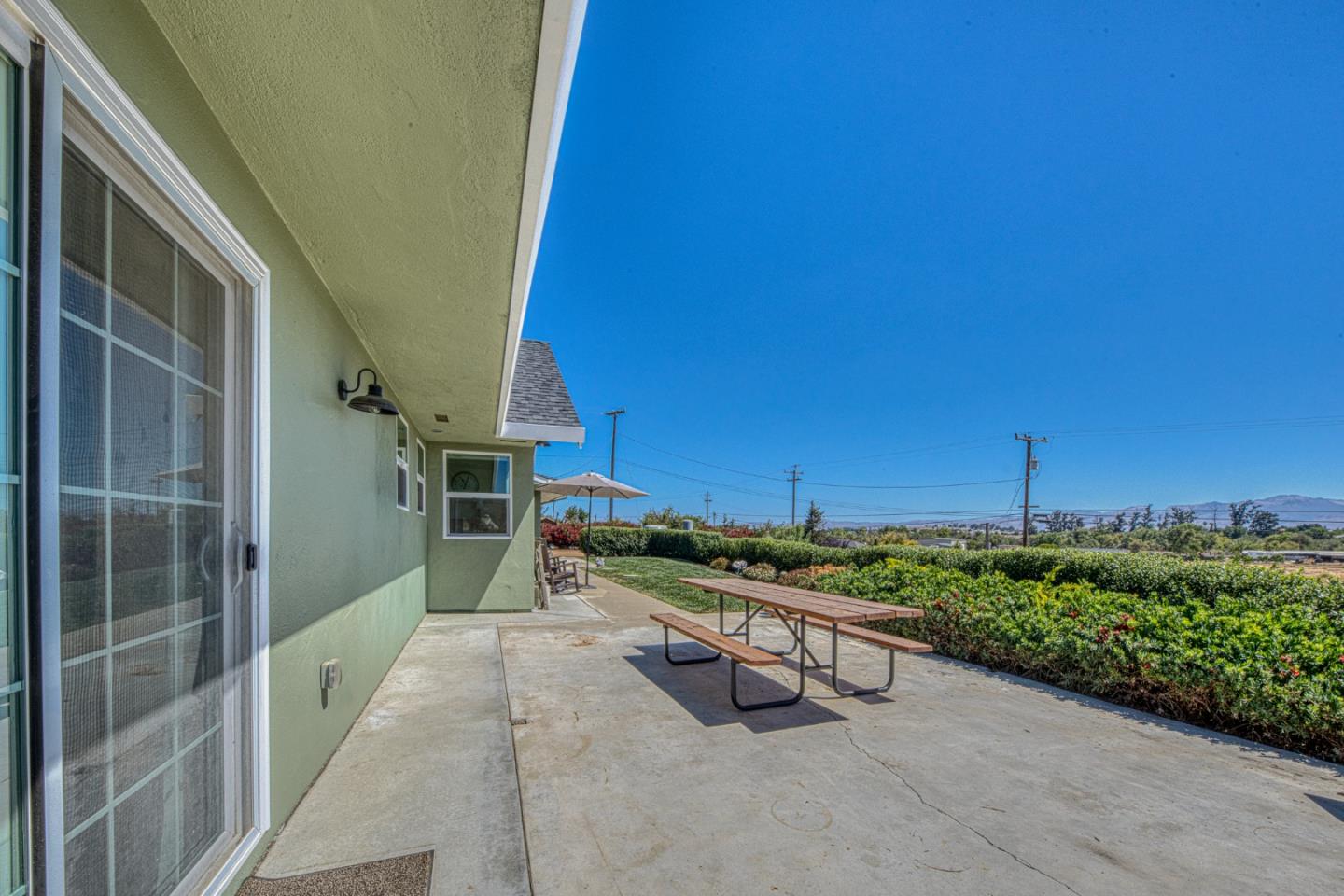 991 Riverside Road Hollister, CA 95023 - Photo 10 of 63