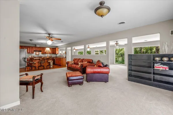 $299,900 | 19 Autumn Drive, Coldwater, MS 38618